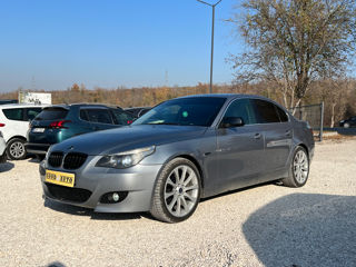 BMW 5 Series foto 5