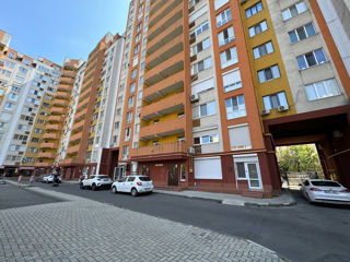 2-х комнатная квартира, 57 м², Ботаника, Кишинёв