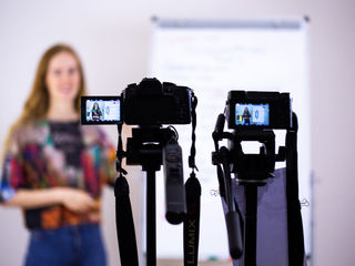 Съёмка онлайн уроков, тренингов, блогов, обучающих видео в студии illumax! foto 2