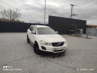 Volvo XC60 foto 2