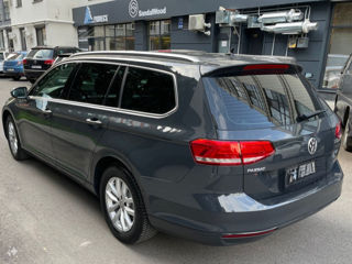 Volkswagen Passat foto 7