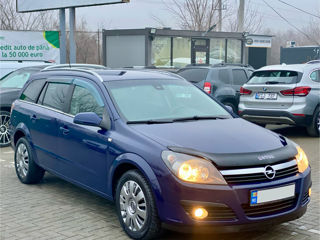 Opel Astra foto 3