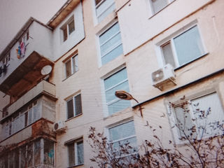 Ap. 3 cam., 80 м², 1/5 et.