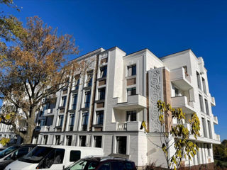 Apartament cu 2 camere, 75 m², Centru, Hîncești