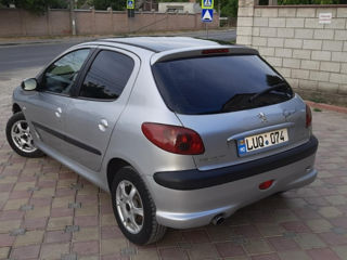 Peugeot 206 foto 4