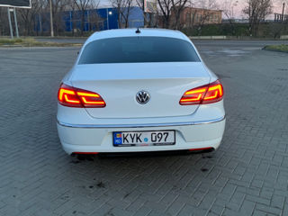 Volkswagen Passat CC foto 10