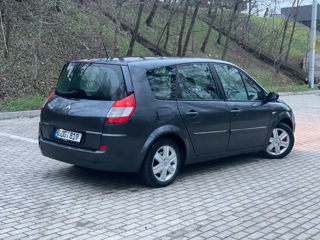 Renault Grand Scenic foto 3