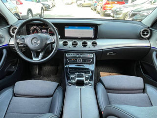 Mercedes E-Class foto 8