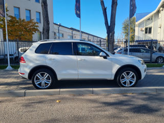 Volkswagen Touareg foto 4