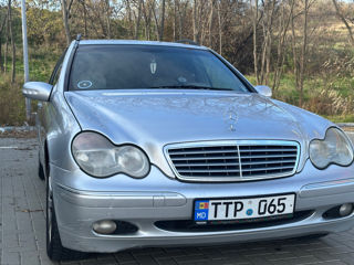 Mercedes C-Class