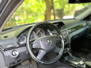 Mercedes E-Class foto 6