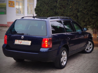 Volkswagen Passat foto 2