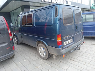 Ford Transit foto 2