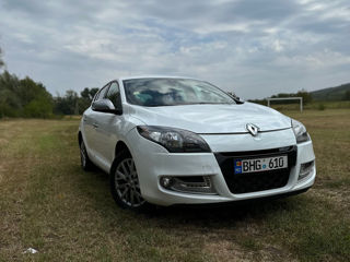 Renault Megane foto 1