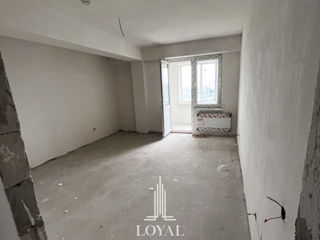 Apartament cu 2 camere, 81 m², Centru, Chișinău foto 4