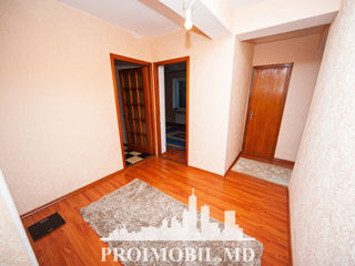 Apartament cu 2 camere, 69 m², Botanica, Chișinău foto 13