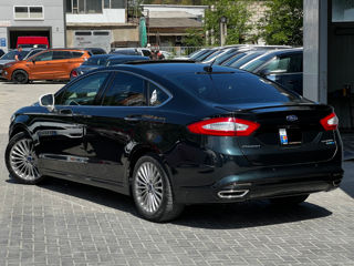 Ford Fusion foto 5