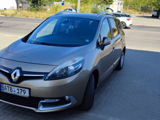 Renault Grand Scenic foto 6