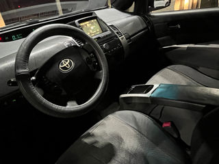 Toyota Prius foto 4