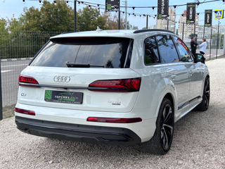 Audi Q7 foto 6