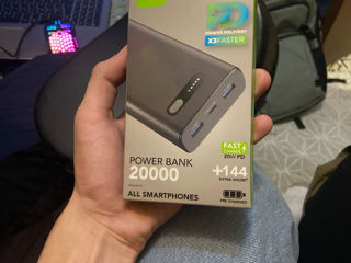 Vând powerbank