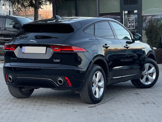 Jaguar E-Pace foto 3