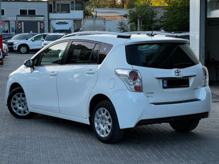 Toyota Verso foto 3