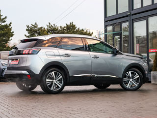 Peugeot 3008 foto 2