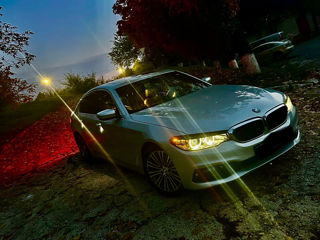 BMW 5 Series foto 2