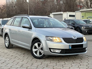 Skoda Octavia foto 5