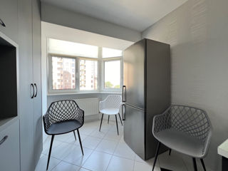 Apartament cu 3 camere, 96 m², Centru, Chișinău foto 3