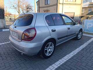 Nissan Almera foto 3