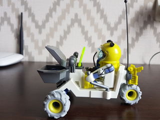 Playmobil set de vehicule lunare foto 9