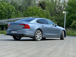 Volvo S90 foto 2