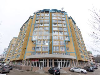 Chirie!! Spațiu comercial, variantă albă, 250 mp, str. Cuza Vodă 1000 €