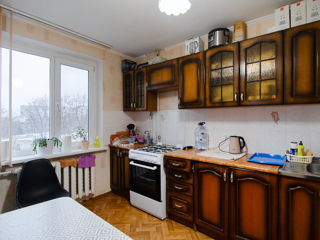 Apartament cu 2 camere, 50 m², Buiucani, Chișinău foto 7