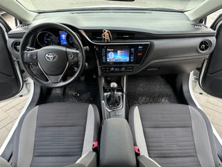 Toyota Auris foto 9