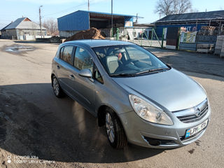 Opel Corsa foto 3