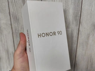 Honor 90 12/512 gb Nou!