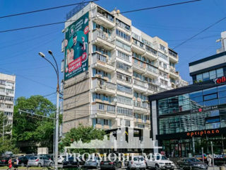 Apartament cu 3 camere, 75 m², Râșcani, Chișinău foto 11