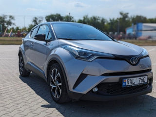 Toyota C-HR foto 3