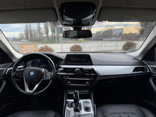 BMW 5 Series foto 6