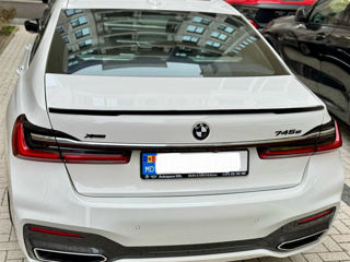 BMW 7 Series foto 4