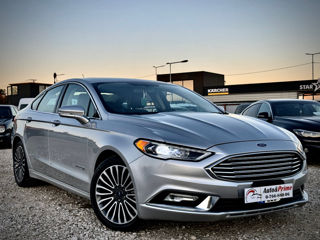 Ford Fusion foto 2