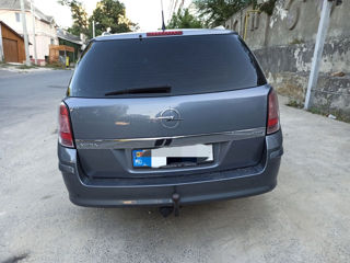 Opel Astra foto 4