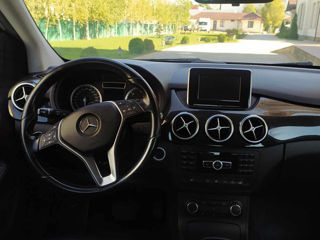 Mercedes B-Class foto 6