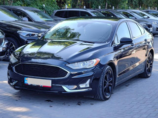 Ford Fusion foto 1