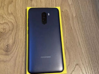 Xiaomi Pocophone F1 64 Gb foto 4