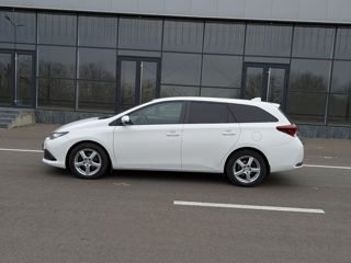 Toyota Auris foto 4