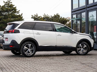 Peugeot 5008 foto 2